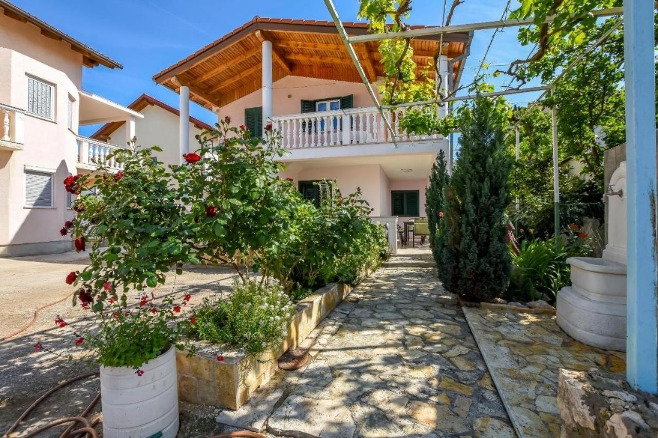 Seaside Holiday House Stupin Celine, Rogoznica - 19871 Exterior photo